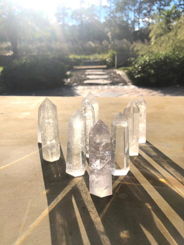 Clear quartz crystal - quartz, point