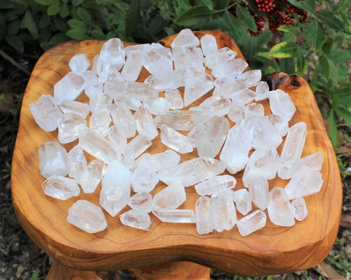 Clear quartz crystal - quartz,